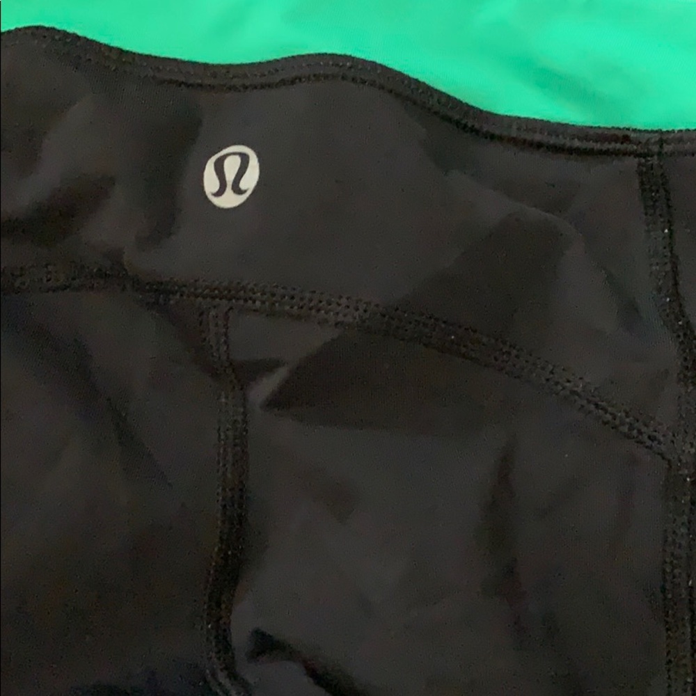 Lululemon - Picture 3 of 4